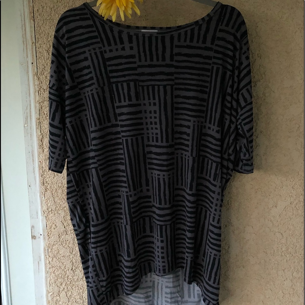 LuLaRoe Patterned Tunic